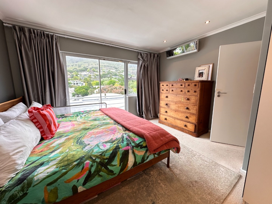 4 Bedroom Property for Sale in Higgovale Western Cape